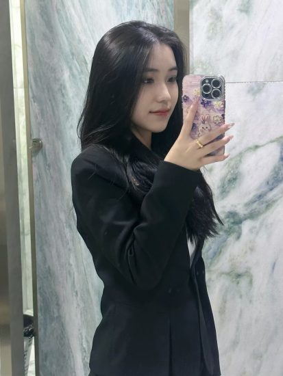 刚下海鲜味十足小骚货-51探花